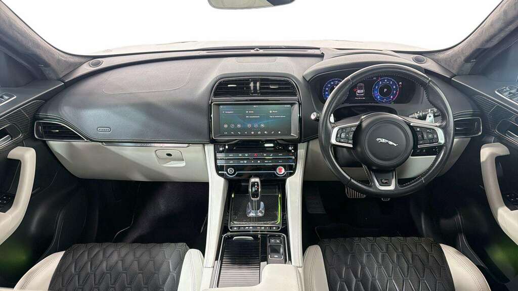 Jaguar F-Pace 2.0D 180 Chequered Flag Awd Grey #8
