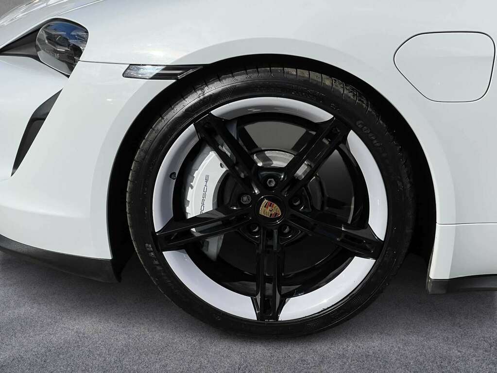 Porsche Taycan Performance 79.2Kwh 4S  #7
