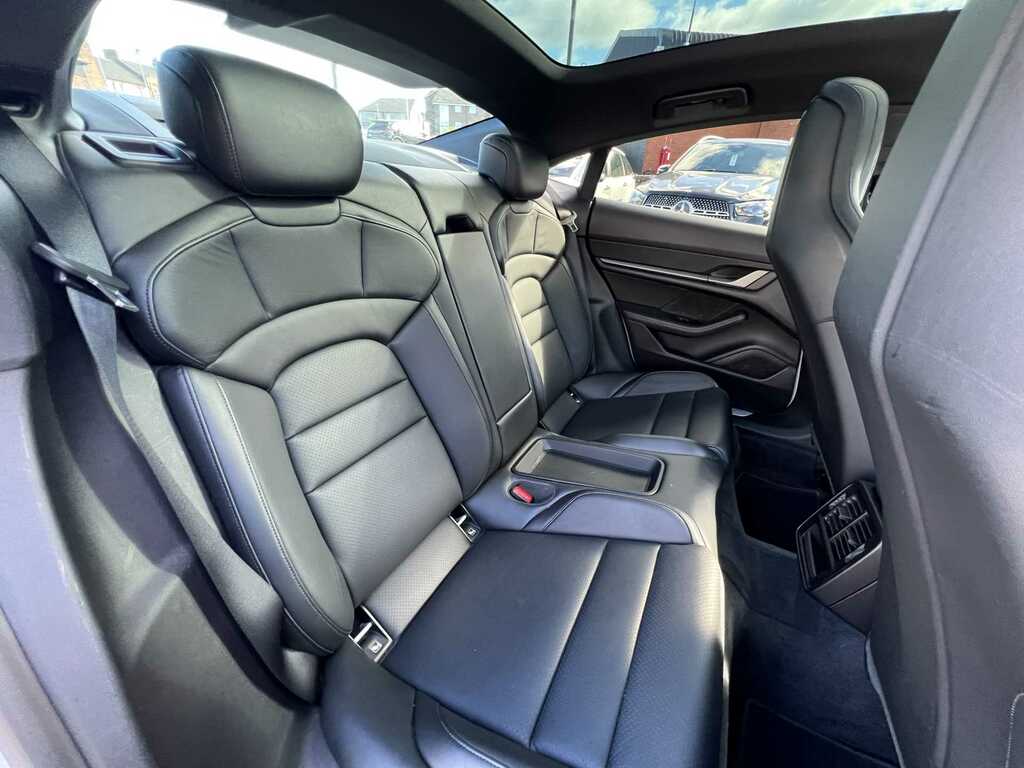Porsche Taycan Performance 79.2Kwh 4S  #24