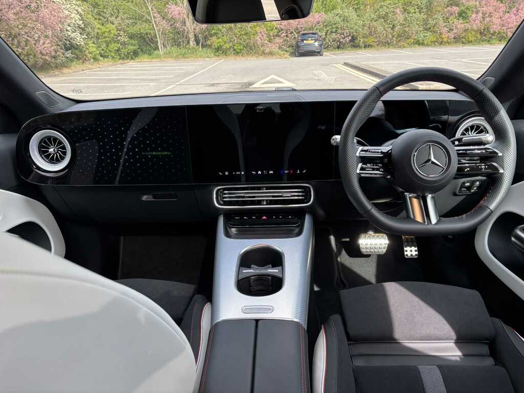 Mercedes-Benz CLA Class Cla250wth Eq Tc Amgln Pr Silver #17