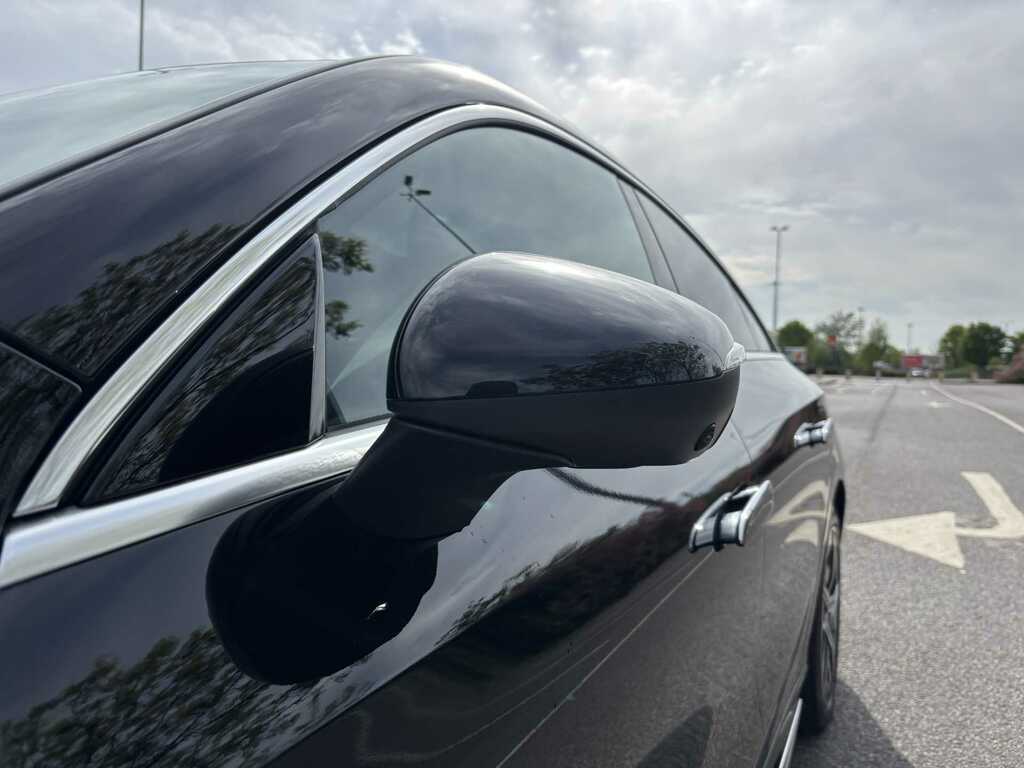 Mercedes-Benz CLA Class Cla250wth Eq Tc Amgln Pr Silver #23