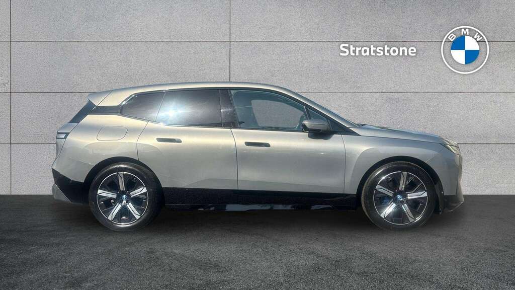 BMW iX 240Kw Xdrive40 M Sport 76.6Kwh 2023 Grey #3
