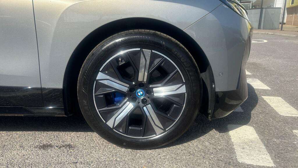 BMW iX M60 111.5Kwh Xdrive White #14