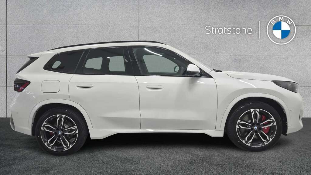BMW iX1 230Kw Xdrive30 Shadow Edition 65Kwh 2026 White #3