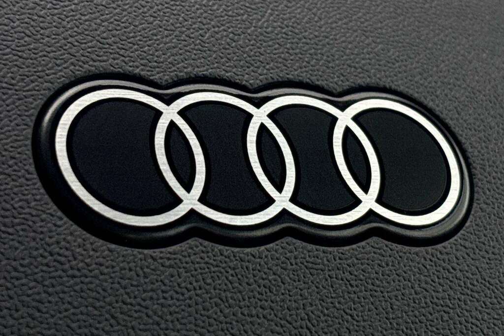 Audi A6 2.0 Tdi Quattro 204 Launch Edition S Tronic 20 Blue #12