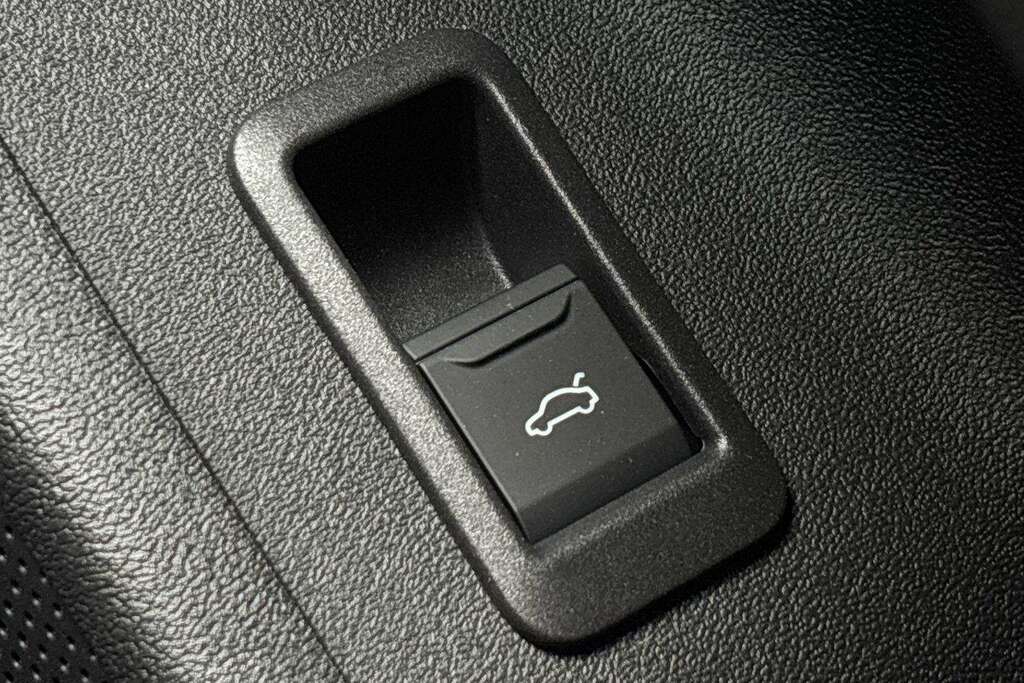 Audi A6 2.0 Tdi Quattro 204 Launch Edition S Tronic 20 Blue #31