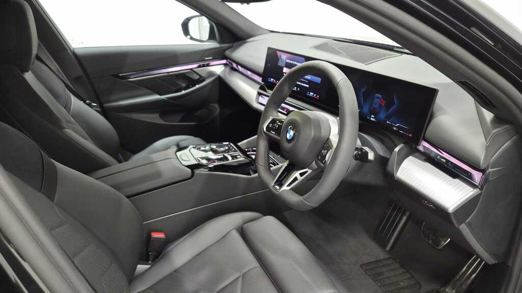 BMW 5 Series 520I M Sport Pro 2026 YR26VHW Black #6