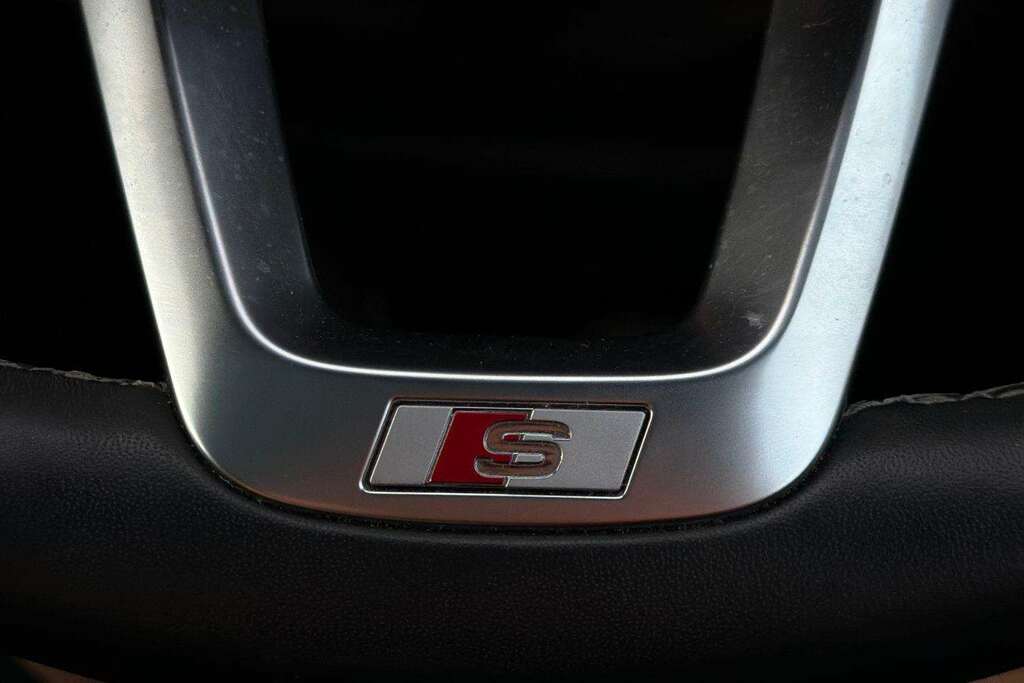 Audi A4 35 Tdi Black Edition S Tronic Black #29