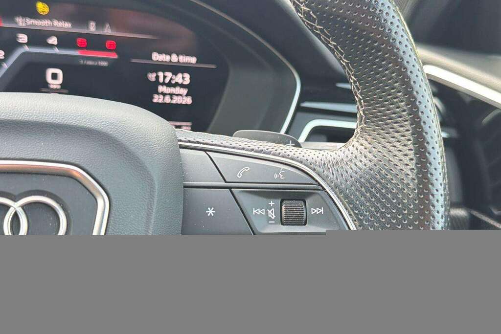Audi A4 35 Tdi Black Edition S Tronic Black #14