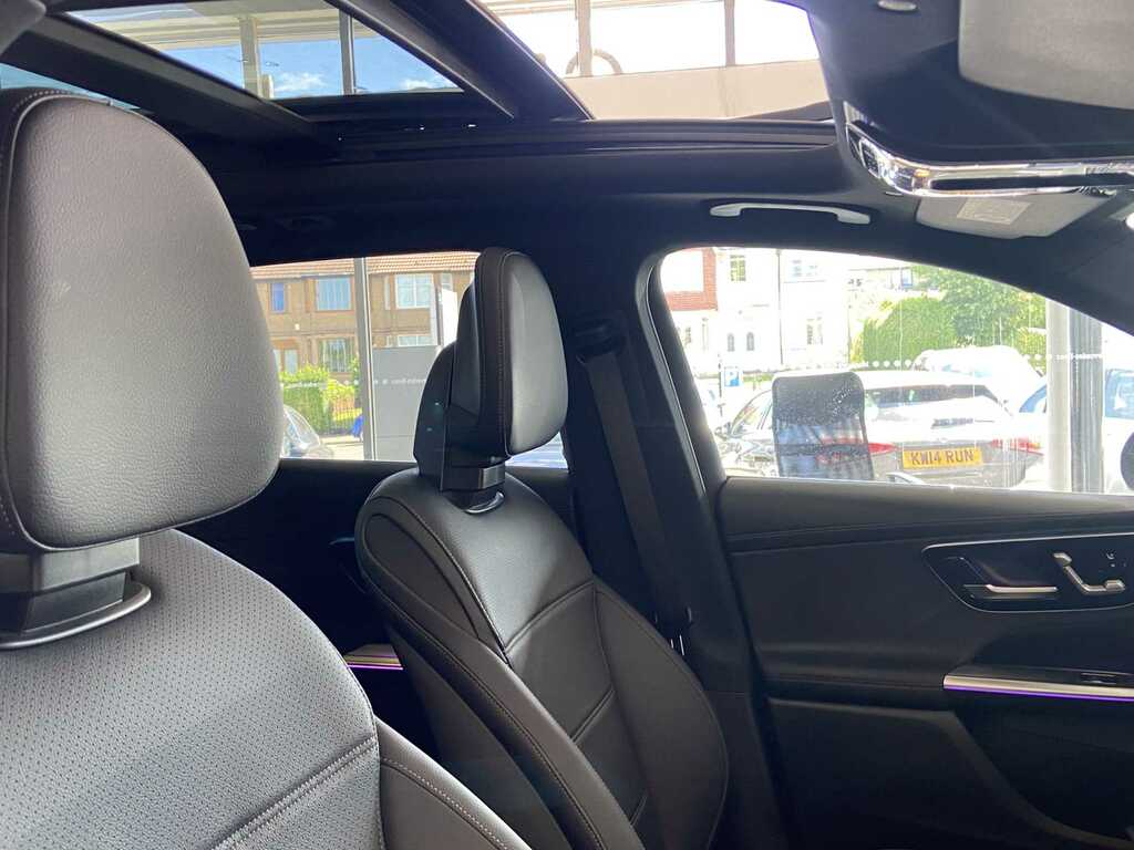 Mercedes-Benz GLC Class Glc 300 4Matic Rhd Black #33