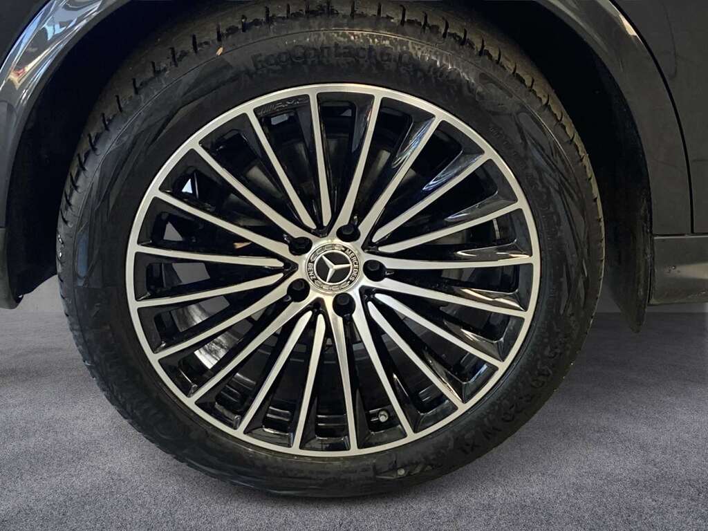 Mercedes-Benz GLC Class Glc 300 4Matic Rhd Black #7