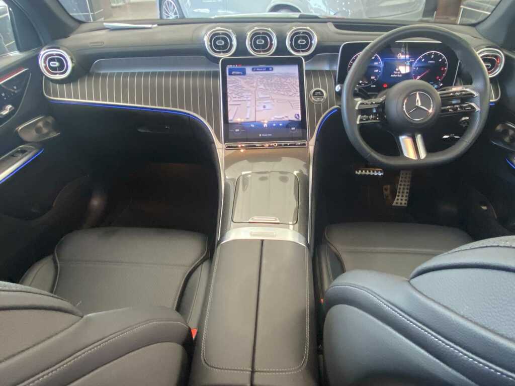 Mercedes-Benz GLC Class Glc 300 4Matic Rhd Black #26