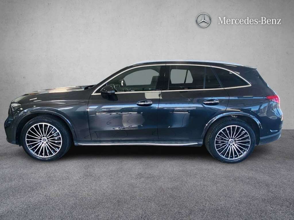 Mercedes-Benz GLC Class Glc 300 4Matic Rhd Black #3