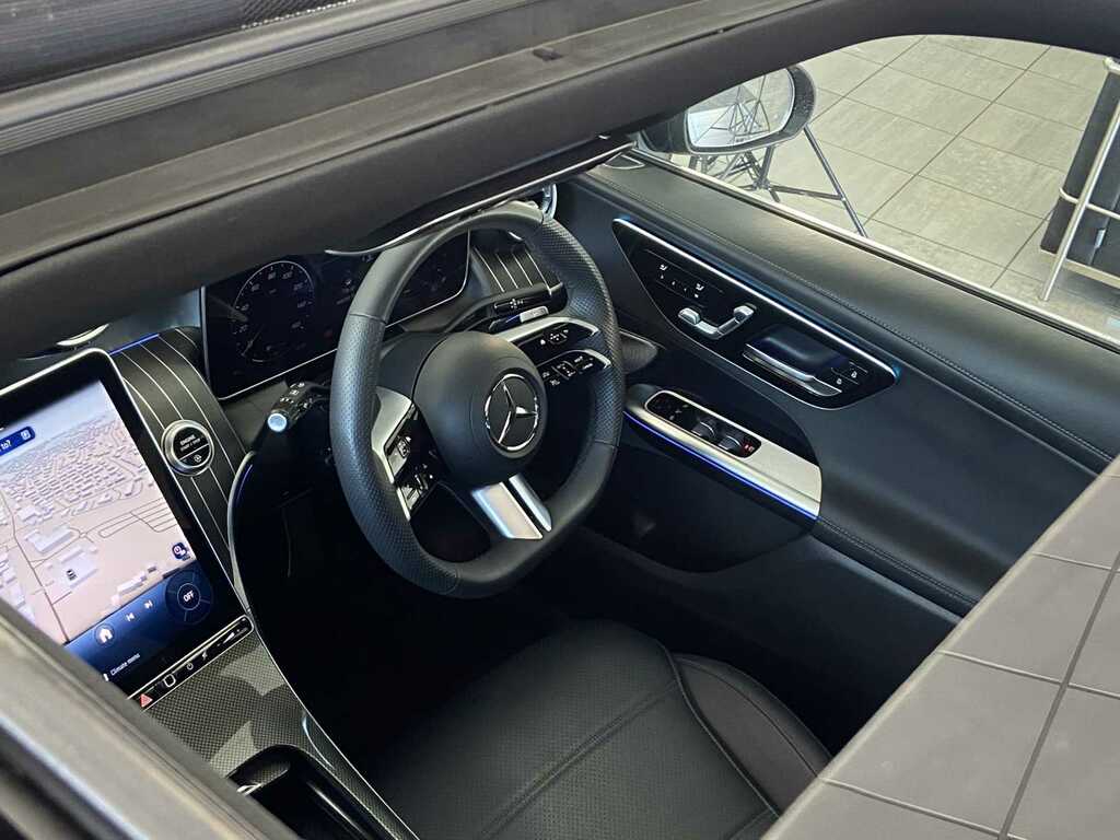 Mercedes-Benz GLC Class Glc 300 4Matic Rhd Black #17