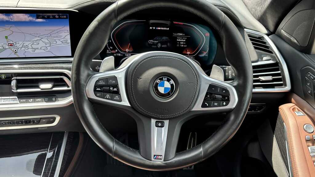 BMW X7 Xdrive40d Mht M Sport Step Black #23