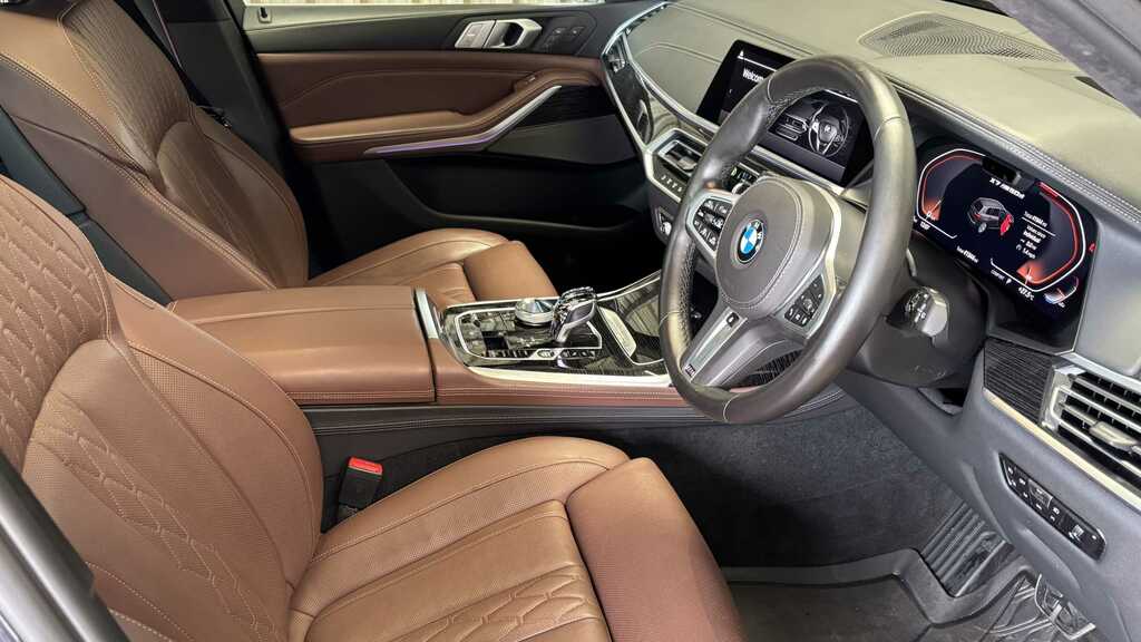 BMW X7 Xdrive M50d Step 2021 Black #4
