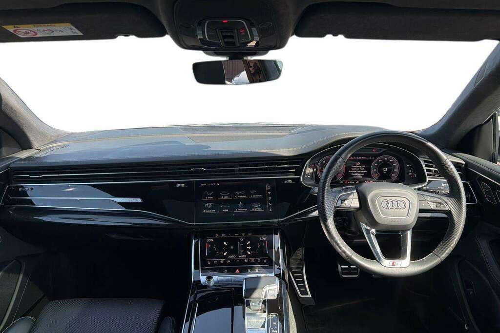 Audi Q8 4.0 Tfsi V8 Black Grey #13