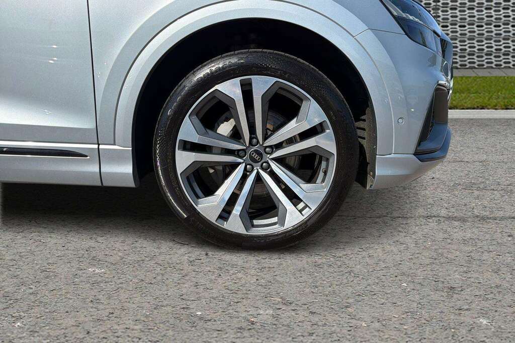 Audi Q8 50 Tdi Quattro Vorsprung Tiptronic 2024 Silver #4