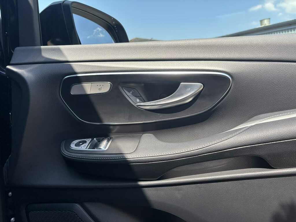 Mercedes-Benz V Class Mpv Grey #14