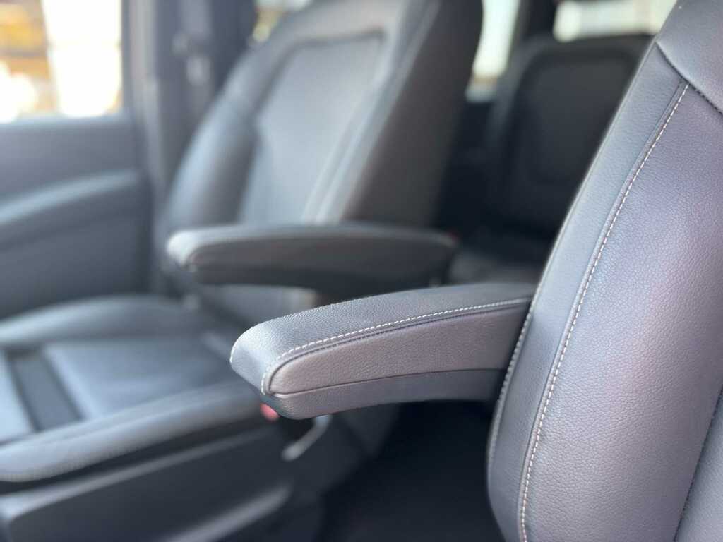 Mercedes-Benz V Class Mpv Grey #38