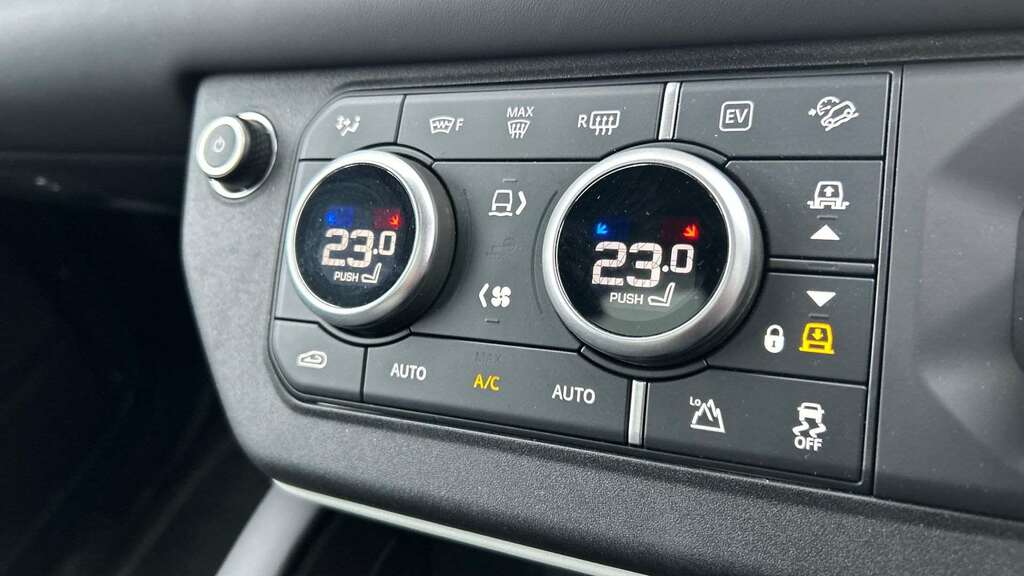 Land Rover Defender 110 3.0 D350 X-dynamic Se Grey #34