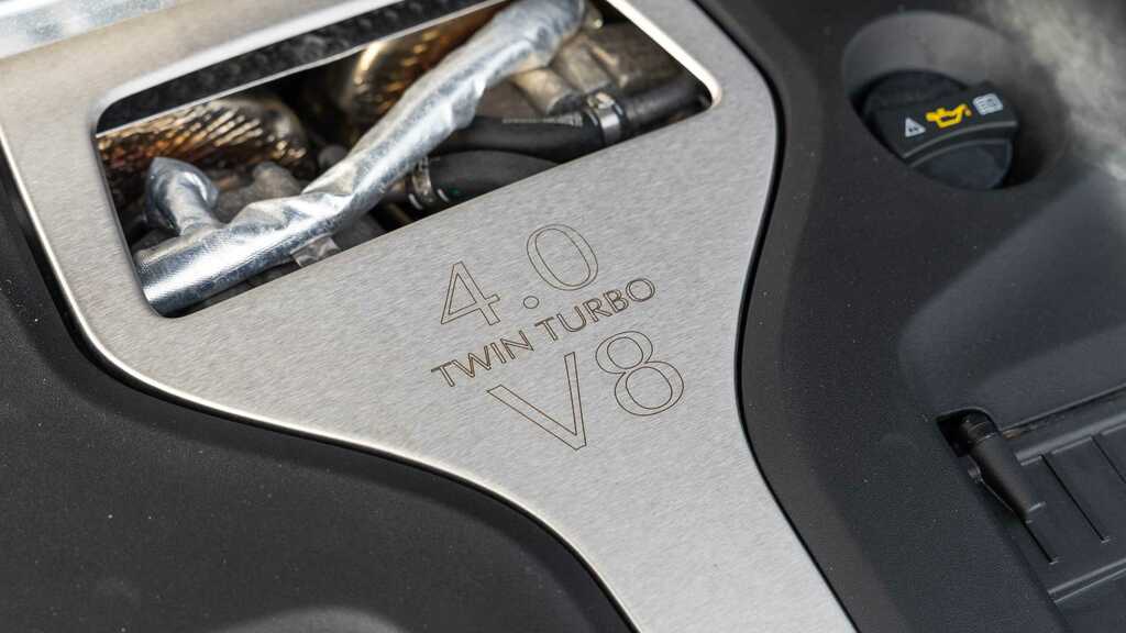 Aston Martin DBX V8 4Wd  #26