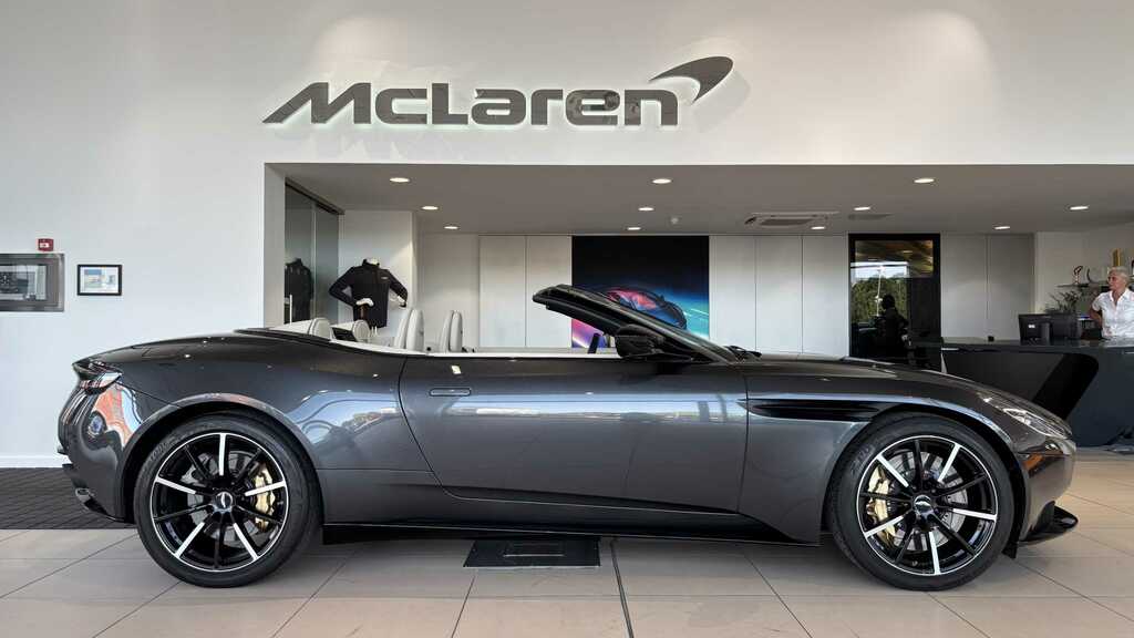 Aston Martin DB11 V8 528 Volante Touchtronic 2022 Grey #3
