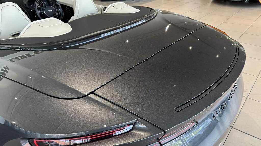 Aston Martin DB11 V8 528 Volante Touchtronic Grey #35