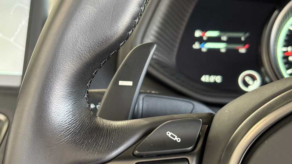 Aston Martin DB11 V8 528 Volante Touchtronic Grey #26