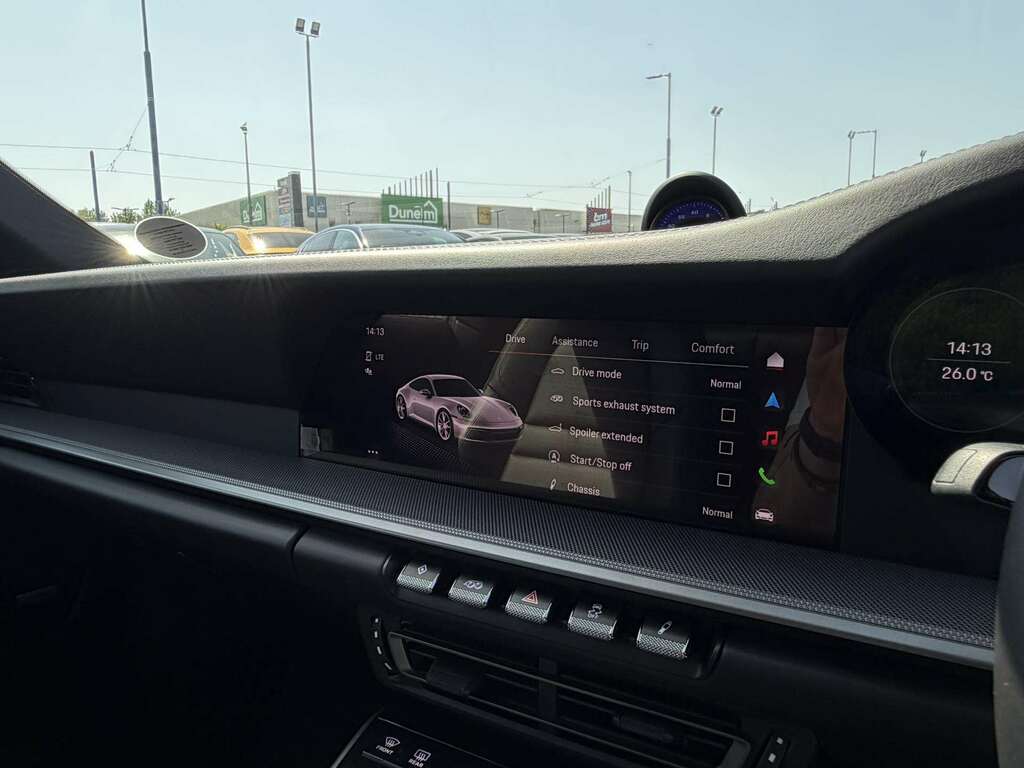 Porsche 911 Carrera 4 Gts Pdk Green #25