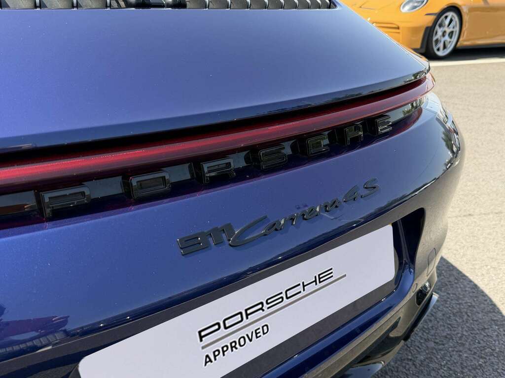 Porsche 911 Carrera 4 Gts Pdk Green #29