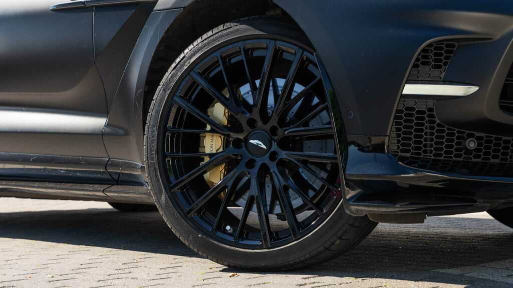 Aston Martin DBX V8 Dbx707 Touchtronic 2022 Black #3