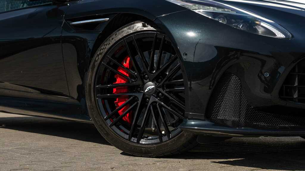 Aston Martin DB12 V8 2023 Black #4