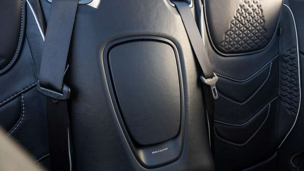 Aston Martin DBS 5.2 V12 Biturbo Ultimate Coupe Eur Black #20