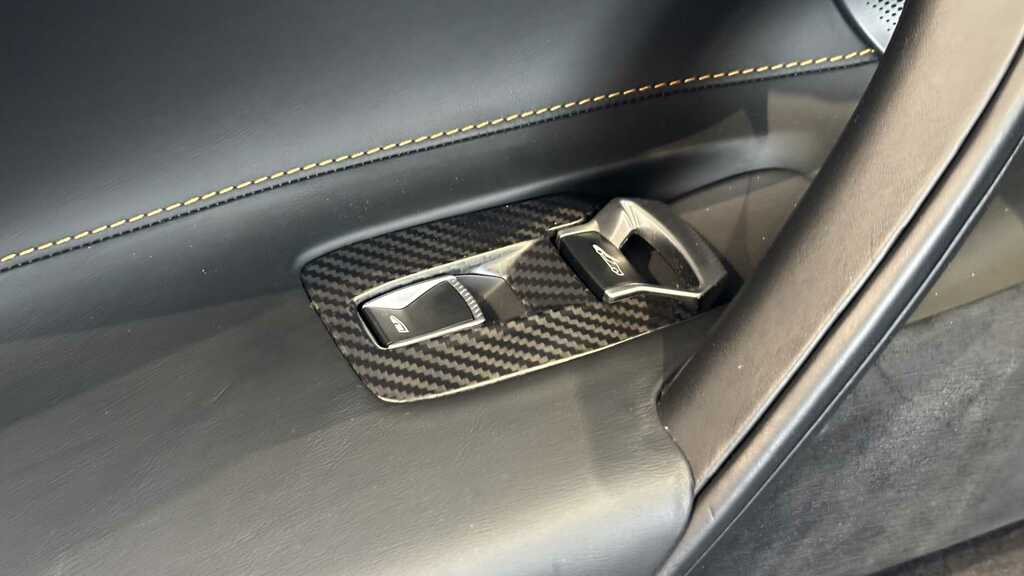 McLaren 720S Petrol  #23