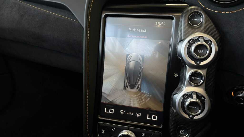 McLaren 720S Petrol  #29