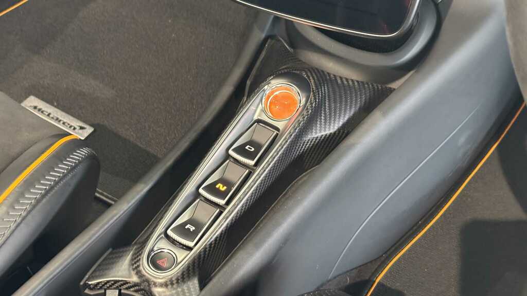 McLaren Artura Spider Blue #18