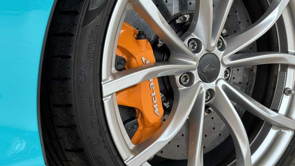 McLaren Artura Spider Blue #2