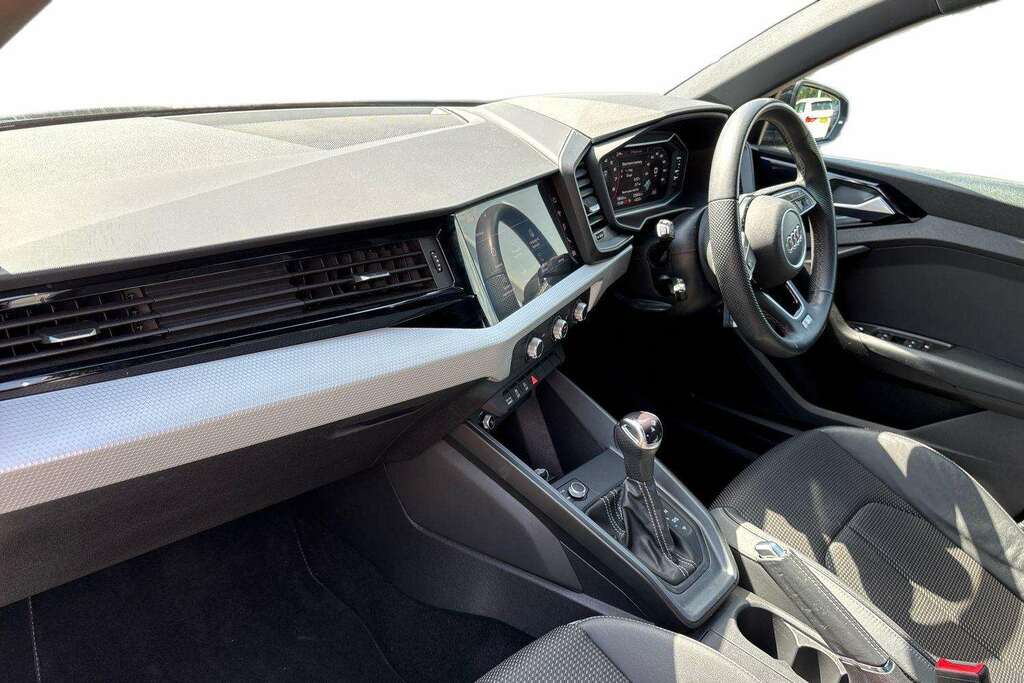 Audi A1 30 Tfsi 110 S Line S Tronic 2022 MV72ZJJ Black #2