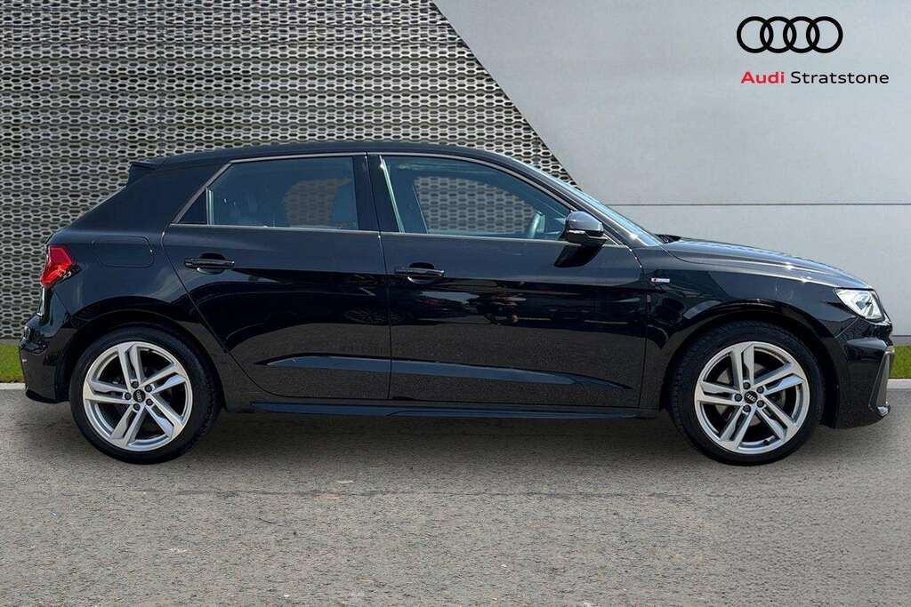 Audi A1 30 Tfsi 110 S Line S Tronic 2022 MV72ZJJ Black #4