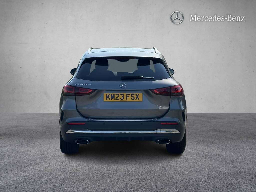 Mercedes-Benz GLA Class 1.3 Gla200 Amg Line Night Edition Premium Plus 7 Grey #9