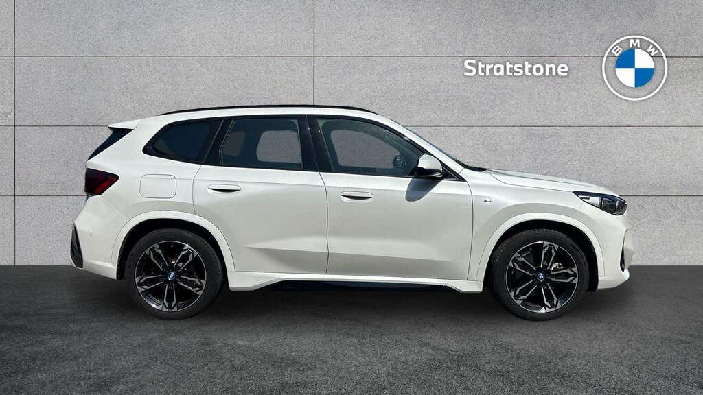 BMW iX1 230Kw Xdrive30 M Sport 65Kwh 2023 White #2
