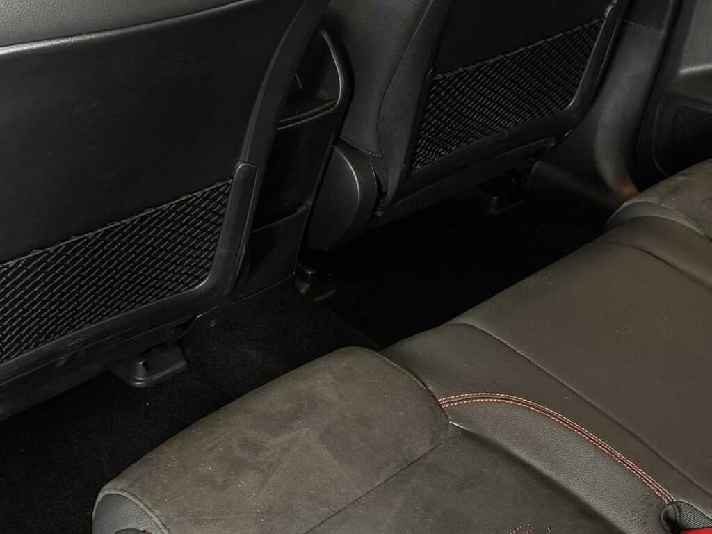 Mercedes-Benz EQB Urban Edition Black #20