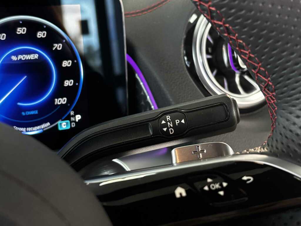 Mercedes-Benz EQB Urban Edition Black #25
