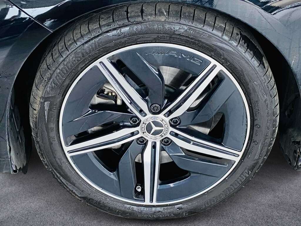 Mercedes-Benz CLA Class 200 Amg Line Executive 2026 Black #4
