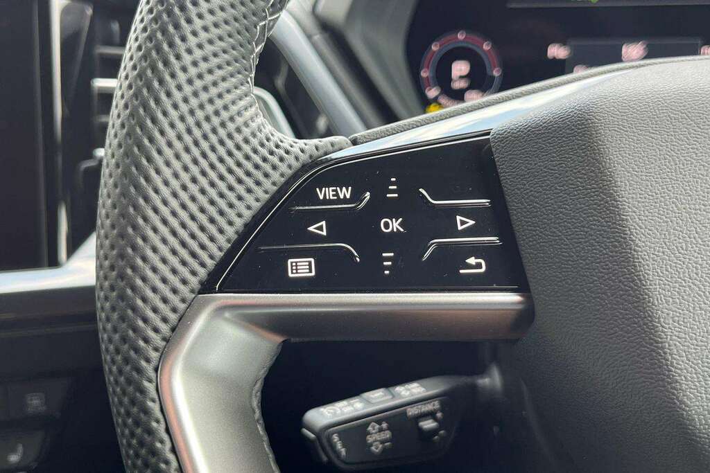 Audi Q4 E Tron Q4 210Kw 45 Quattro 82Kwh Black Edition Black #12