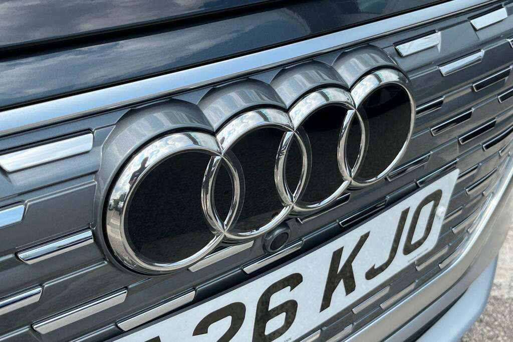 Audi Q4 E Tron Q4 210Kw 45 Quattro 82Kwh Black Edition Black #10