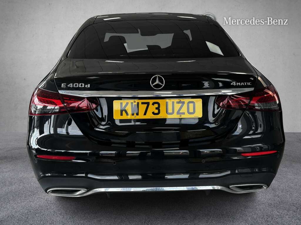 Mercedes-Benz E Class E400d 4Matic Amg Line Premium 9G-tronic 2023 Black #3