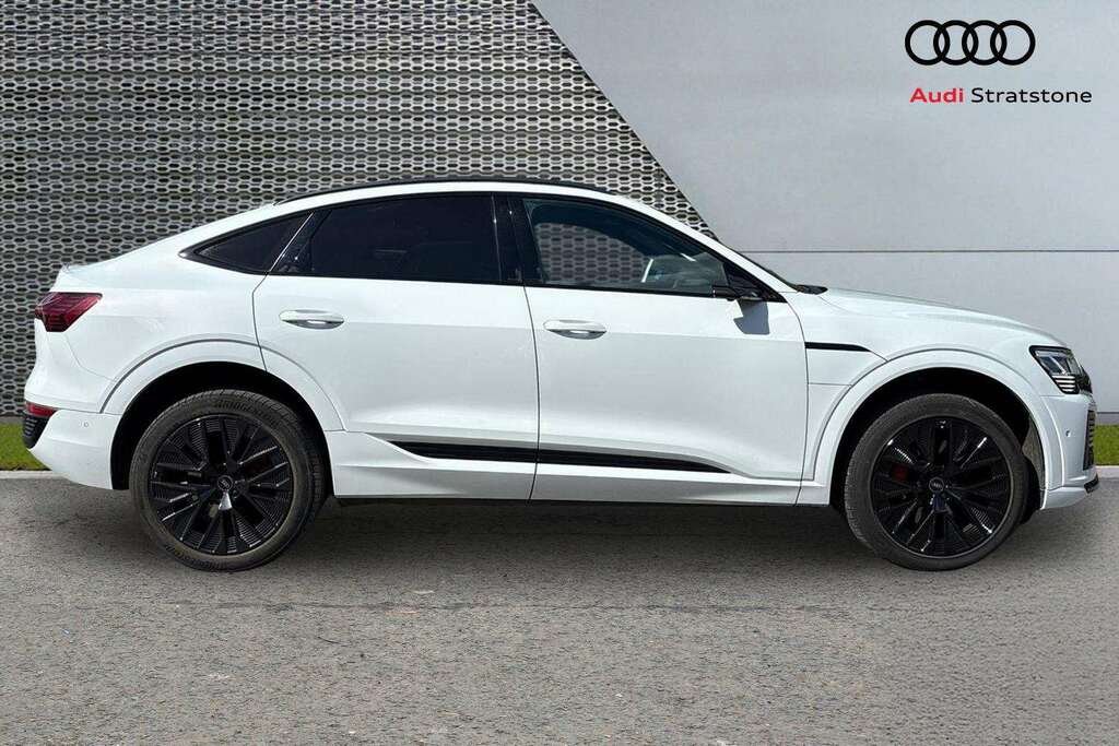 Audi Q8 e tron 300Kw 55 Quattro 114Kwh Launch Edition 20 White #3
