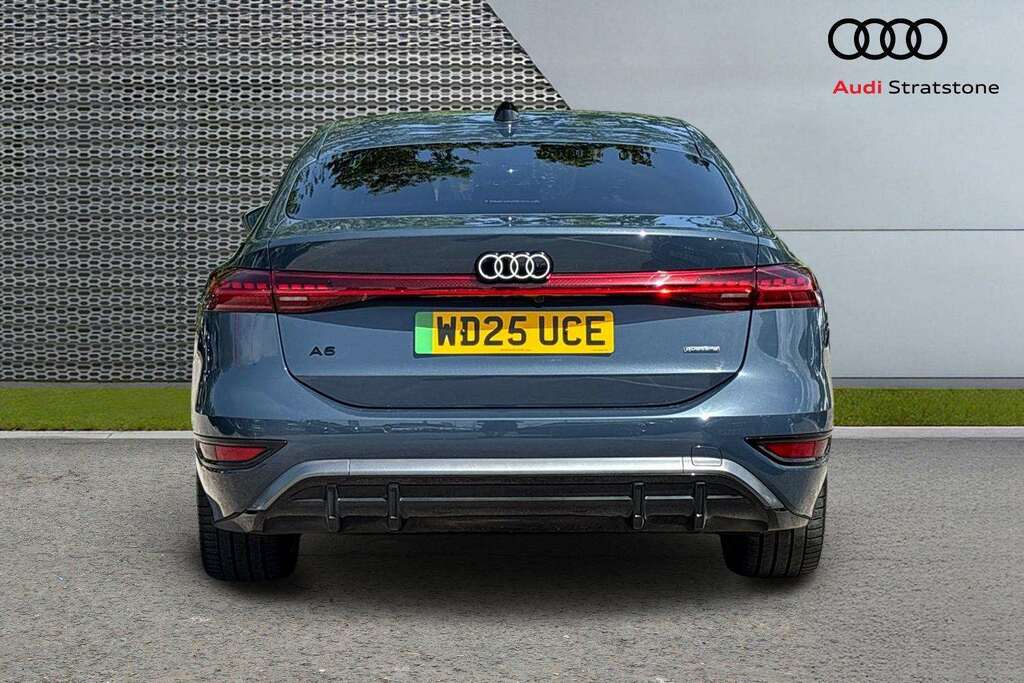 Audi A6 210Kw 83Kwh Sport 2025 Black #7